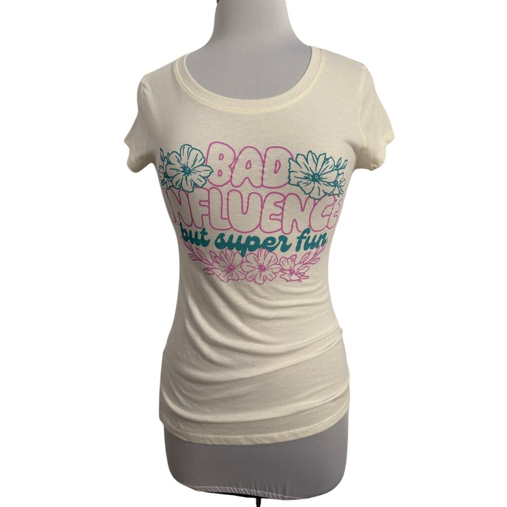 Wound Up New Junior Floral Bad Influence But Fun Statement Graphic T Shirt‎ Med